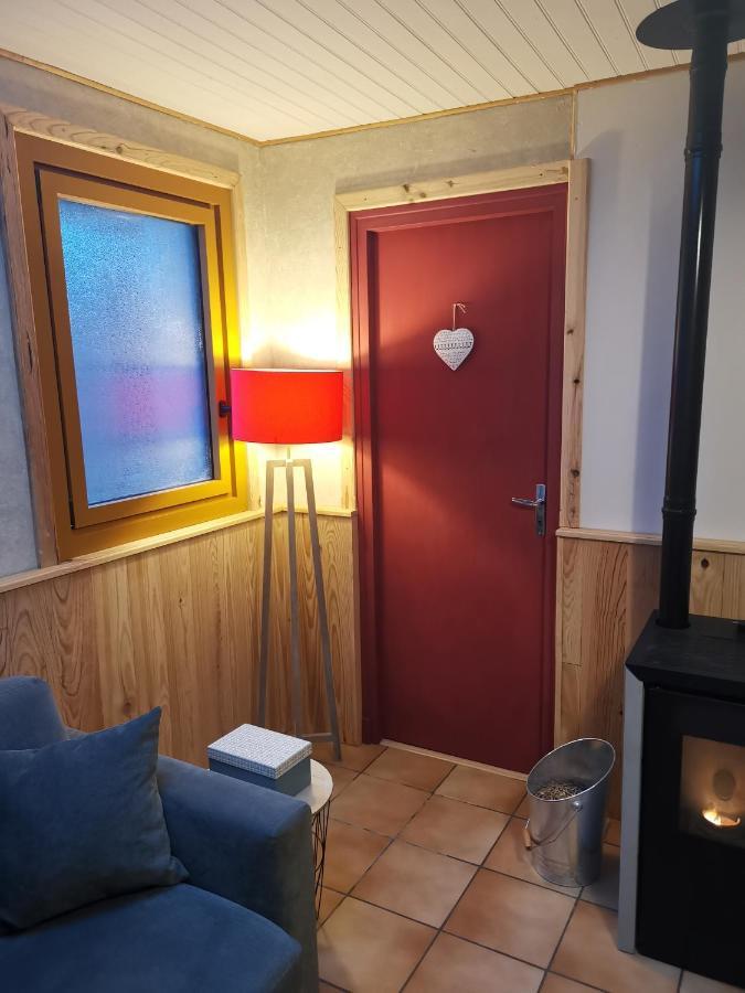 Gite Ha-Py Chalet 캄팡 외부 사진