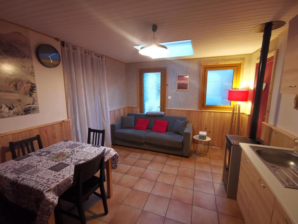 Gite Ha-Py Chalet 캄팡 외부 사진