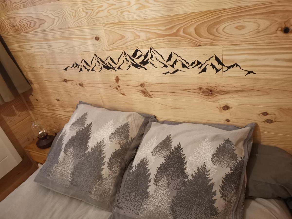 Gite Ha-Py Chalet 캄팡 외부 사진